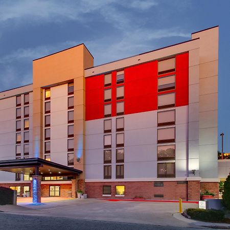 Holiday Inn Express & Suites Atlanta Perimeter Mall Hotel By Ihg Sandy Springs Exterior photo