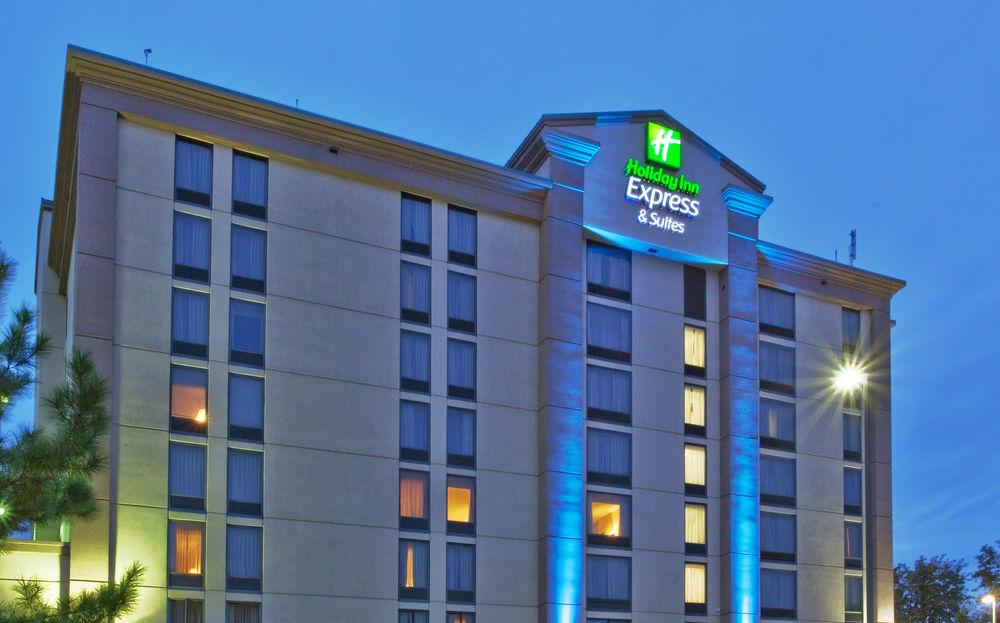 Holiday Inn Express & Suites Atlanta Perimeter Mall Hotel By Ihg Sandy Springs Exterior photo